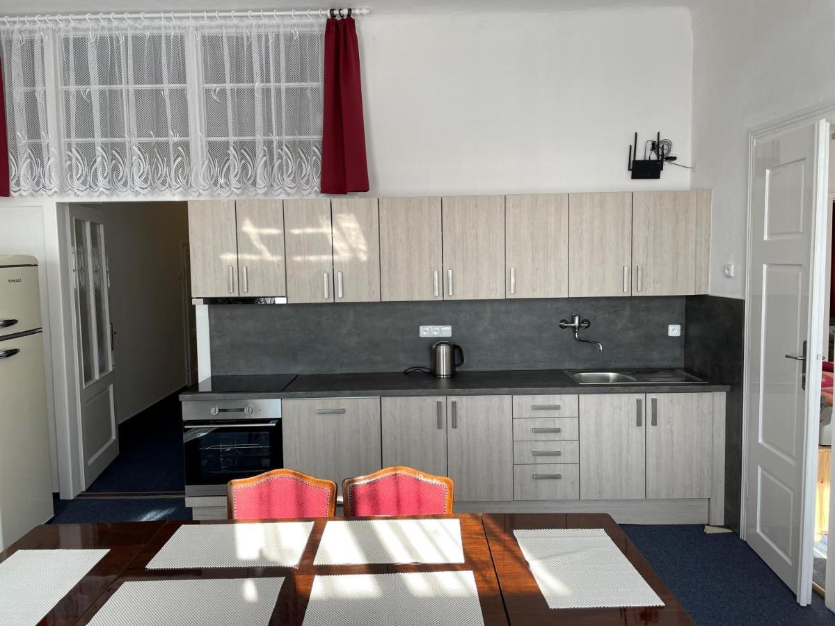 Apartman Netolice 207 Deluxe Eksteriør bilde